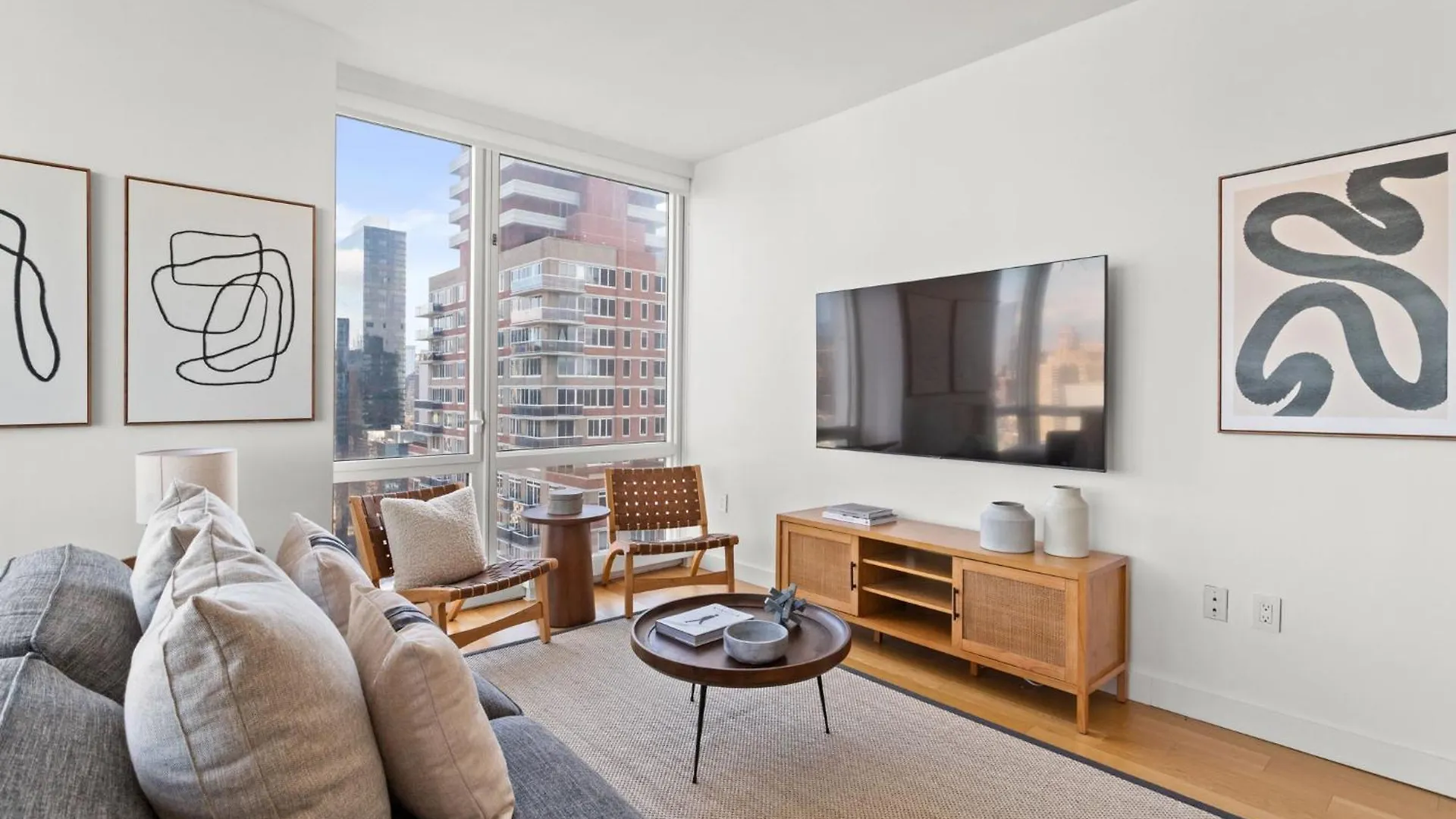 1 Bd Luxury Apartment With Stunning Views New York